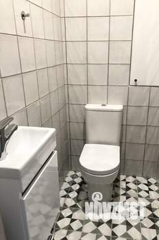 2-к квартира, вторичка, 64м2, 2/3 этаж