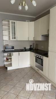 2-к квартира, вторичка, 71м2, 14/20 этаж