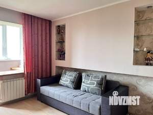 2-к квартира, вторичка, 63м2, 12/18 этаж