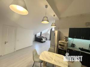 2-к квартира, вторичка, 64м2, 4/4 этаж
