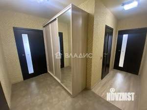 3-к квартира, вторичка, 80м2, 3/8 этаж