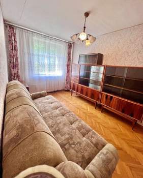3-к квартира, вторичка, 57м2, 5/5 этаж
