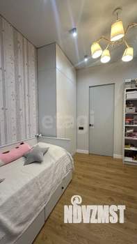 4-к квартира, вторичка, 125м2, 1/10 этаж