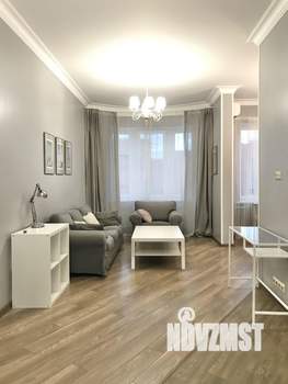 3-к квартира, вторичка, 100м2, 6/6 этаж