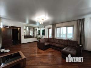 4-к квартира, вторичка, 135м2, 10/12 этаж