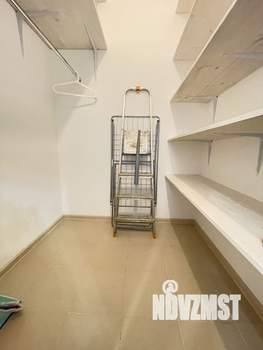 Студия квартира, вторичка, 38м2, 25/44 этаж