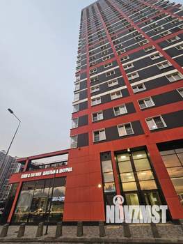 2-к квартира, вторичка, 62м2, 19/32 этаж