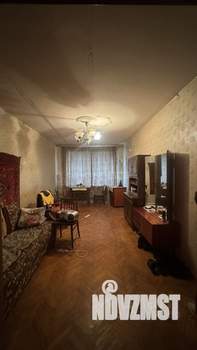 3-к квартира, вторичка, 57м2, 1/5 этаж