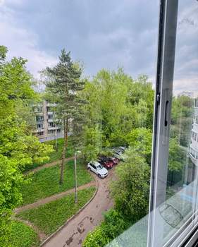 3-к квартира, вторичка, 61м2, 5/5 этаж