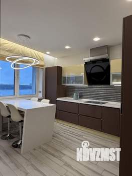 2-к квартира, вторичка, 83м2, 7/12 этаж