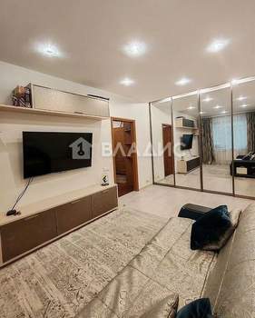 2-к квартира, вторичка, 58м2, 1/9 этаж