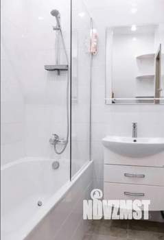 3-к квартира, вторичка, 65м2, 8/9 этаж