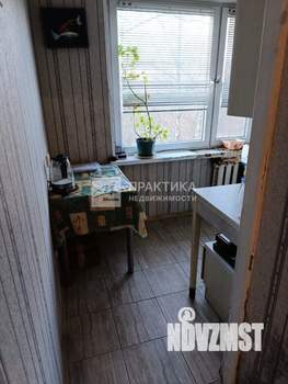 2-к квартира, вторичка, 42м2, 3/5 этаж