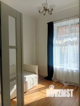 2-к квартира, вторичка, 41м2, 1/8 этаж