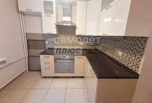 2-к квартира, вторичка, 50м2, 1/9 этаж