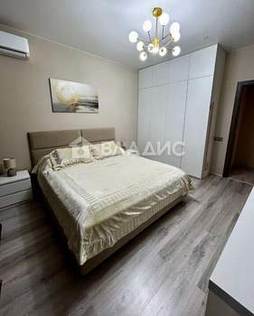 3-к квартира, вторичка, 80м2, 13/30 этаж