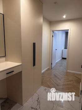 2-к квартира, вторичка, 50м2, 3/18 этаж