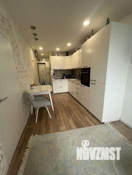 3-к квартира, вторичка, 68м2, 19/43 этаж