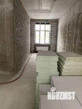 2-к квартира, вторичка, 53м2, 1/9 этаж