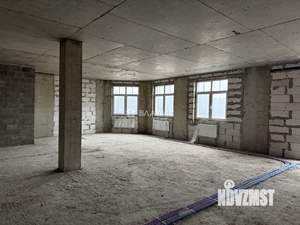 3-к квартира, вторичка, 125м2, 3/10 этаж