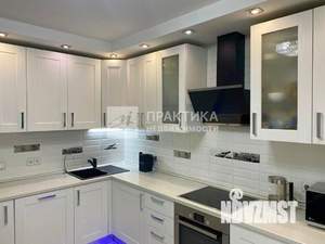 3-к квартира, вторичка, 90м2, 21/25 этаж