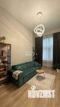 2-к квартира, вторичка, 57м2, 1/9 этаж