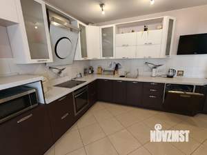 3-к квартира, вторичка, 98м2, 9/22 этаж