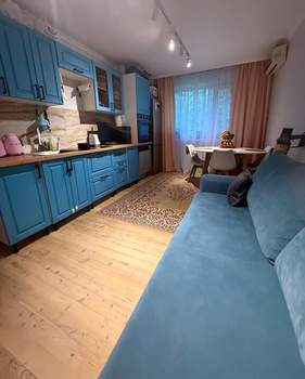 2-к квартира, вторичка, 44м2, 1/5 этаж
