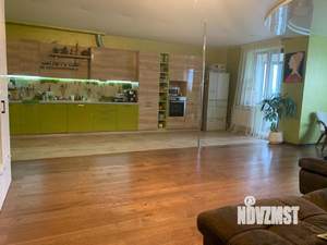 3-к квартира, вторичка, 93м2, 20/22 этаж