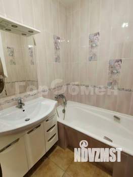 2-к квартира, вторичка, 68м2, 2/14 этаж