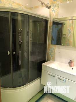 4-к квартира, вторичка, 142м2, 4/6 этаж