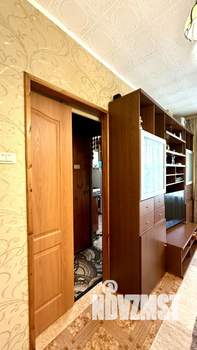 2-к квартира, вторичка, 42м2, 1/4 этаж