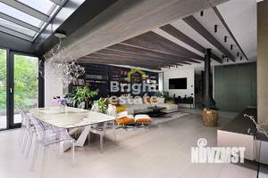 4-к квартира, вторичка, 225м2, 4/4 этаж