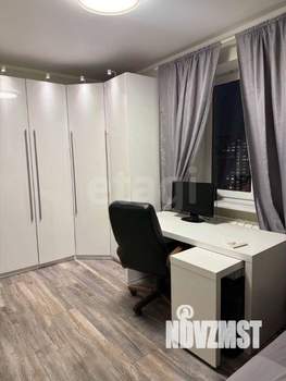 2-к квартира, вторичка, 64м2, 13/27 этаж