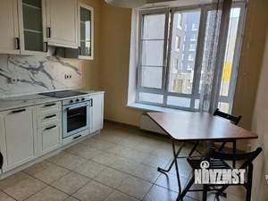 3-к квартира, вторичка, 74м2, 10/16 этаж