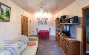 2-к квартира, вторичка, 43м2, 1/4 этаж