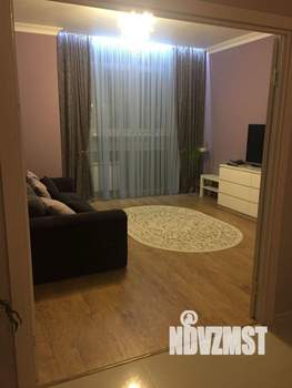 Студия квартира, вторичка, 89м2, 1/4 этаж