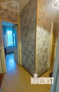 2-к квартира, вторичка, 42м2, 1/5 этаж