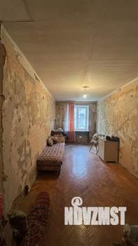 3-к квартира, вторичка, 57м2, 1/5 этаж