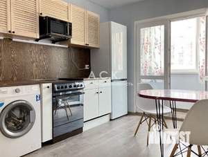 2-к квартира, вторичка, 56м2, 1/8 этаж