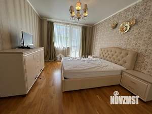 2-к квартира, вторичка, 60м2, 3/25 этаж