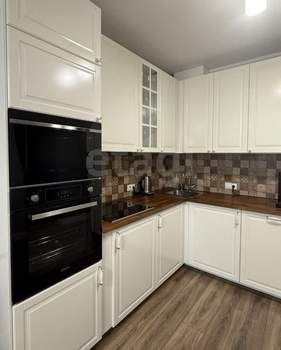 3-к квартира, вторичка, 87м2, 18/25 этаж