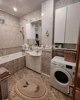 2-к квартира, вторичка, 58м2, 1/9 этаж