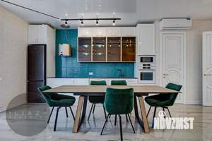3-к квартира, вторичка, 135м2, 7/11 этаж