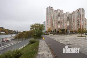 3-к квартира, вторичка, 110м2, 2/30 этаж
