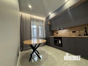 2-к квартира, вторичка, 54м2, 1/8 этаж