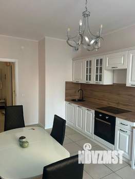 2-к квартира, вторичка, 58м2, 6/24 этаж
