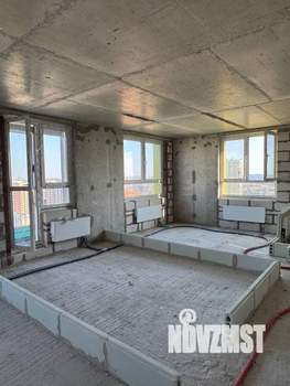 3-к квартира, вторичка, 52м2, 18/25 этаж