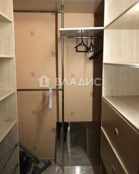 1-к квартира, вторичка, 38м2, 1/17 этаж