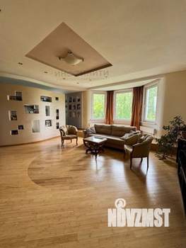 3-к квартира, вторичка, 107м2, 3/4 этаж
